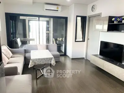  2 Bedrooms Condo at Ideo Phahoi Chatuchak-2