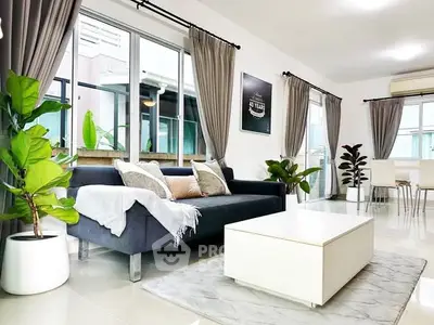 image_rental-26972716