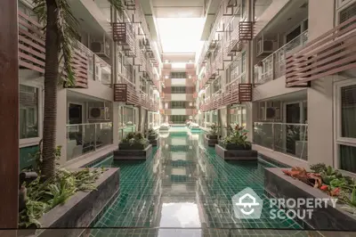  1 Bedroom Condo at 15 Sukhumvit Residences-4