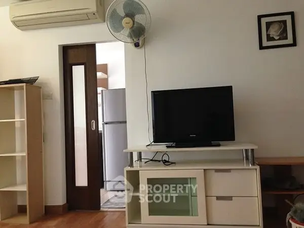 image_rental-4087086