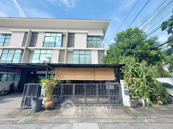 image_rental-27620555