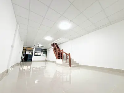 image_rental-29926865