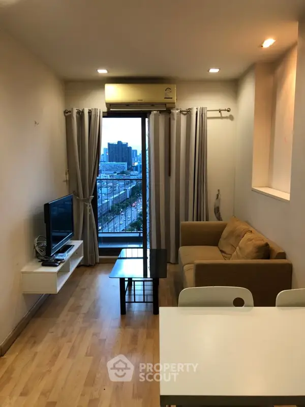 image_rental-8399921