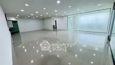 image_rental-29808870