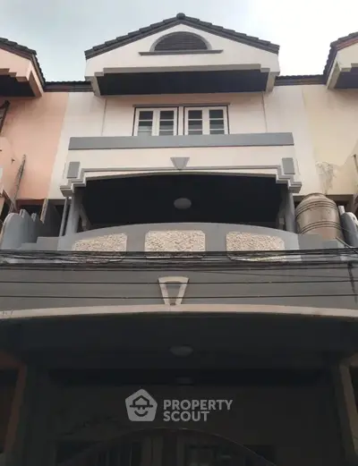 image_rental-28280754