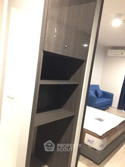 Fully Furnished 1 Bedroom Condo at Ideo Ratchada Sutthisan-4
