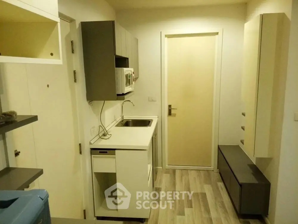 1 Bedroom Condo at The Key Paholyothin-1