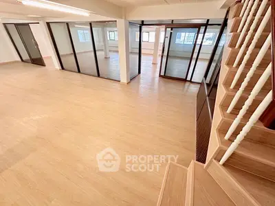 image_rental-27214526