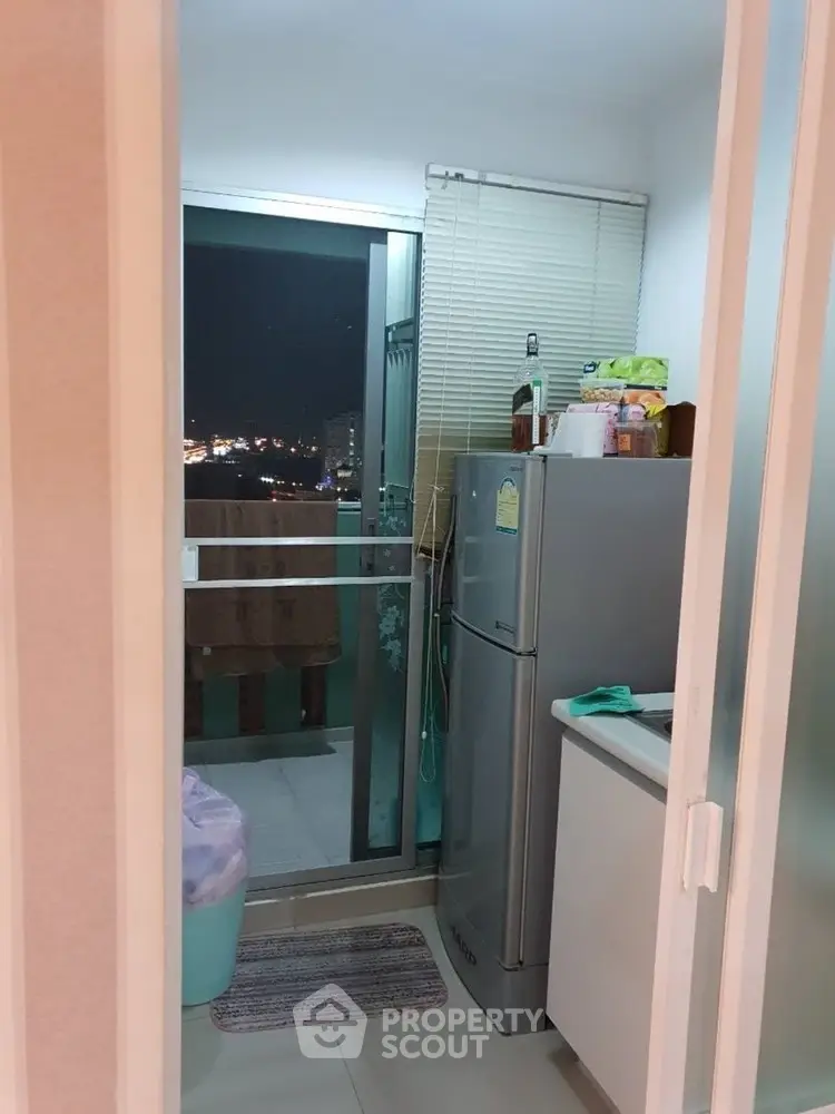  1 Bedroom Condo at Lumpini Place Rama 9 Ratchada Phase 1 2-1