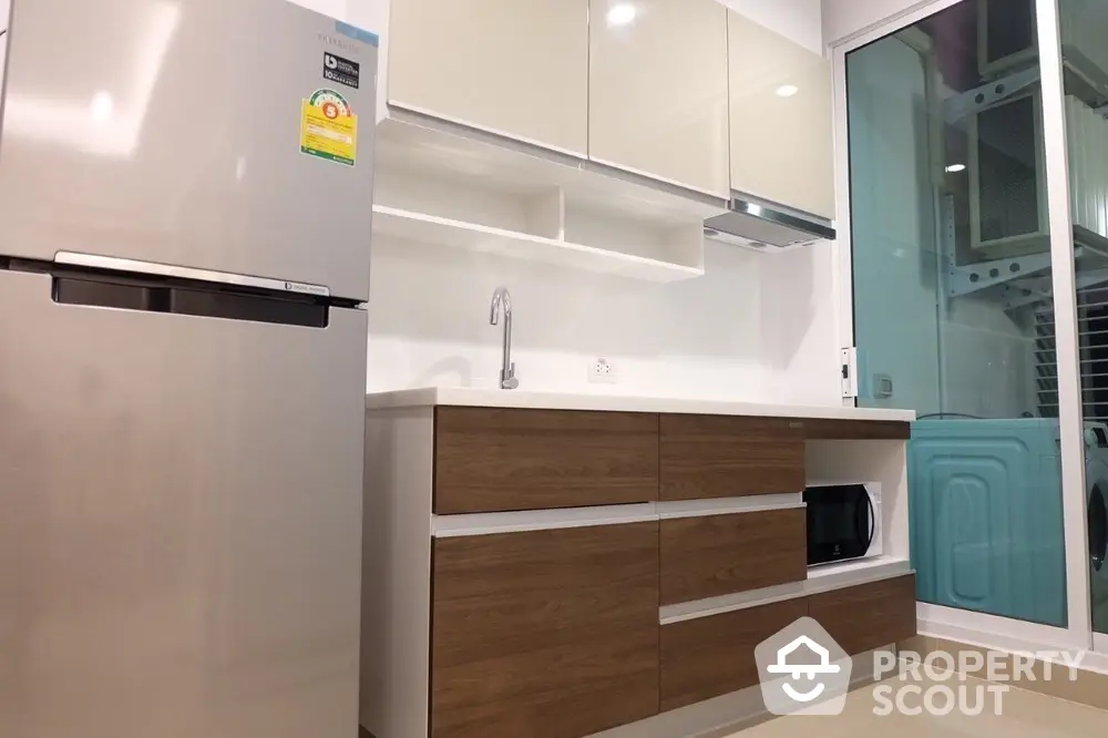  1 Bedroom Condo at Supalai Elite Phayathai-1