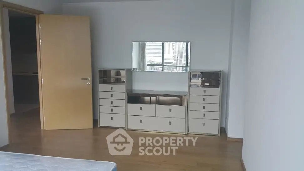  2 Bedrooms Condo at Hyde Sukhumvit 11-1