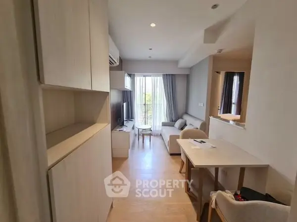 image_rental-8346196