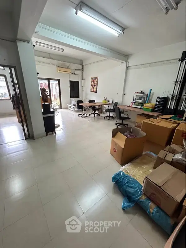 image_rental-27577198