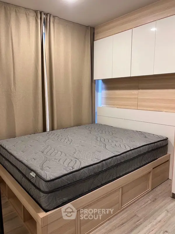 image_rental-30876680