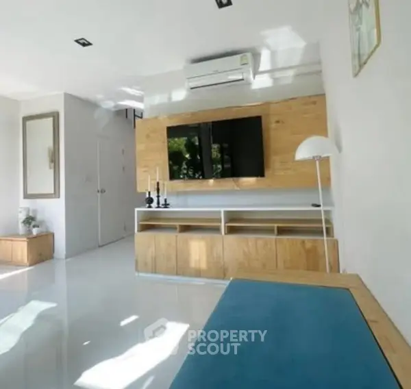 image_rental-26760047