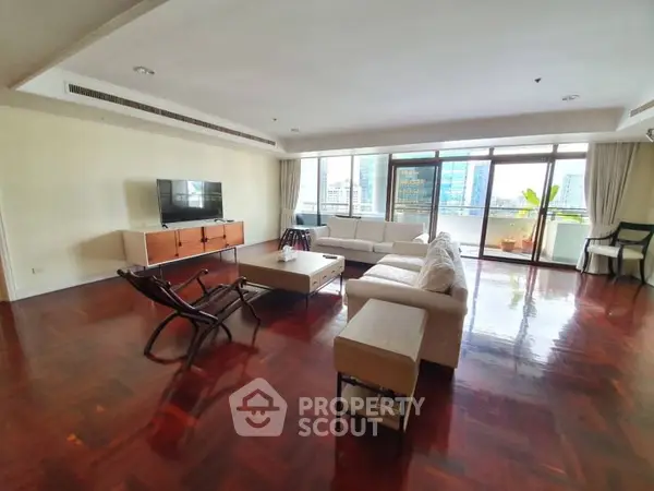 image_rental-7115960