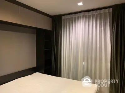  2 Bedrooms Condo at Life Sukhumvit 48-5