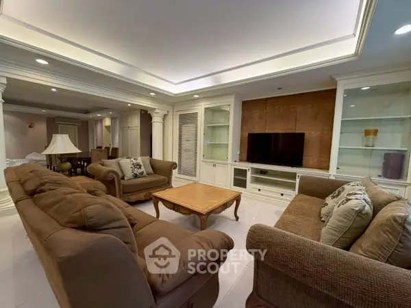 image_rental-30384726