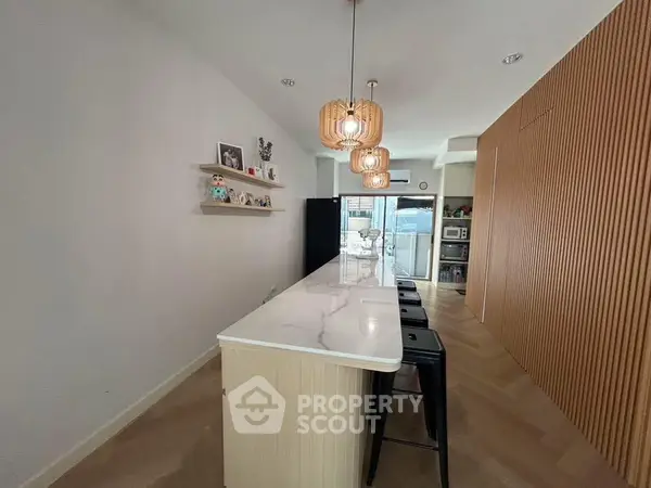 image_rental-25192011