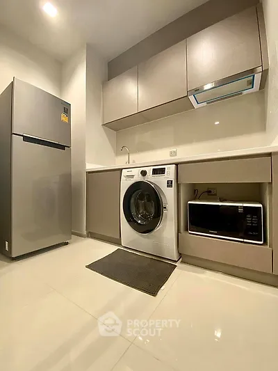 1 Bedroom Condo at Life Asoke Rama 9-2