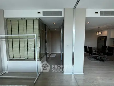 image_rental-30817177