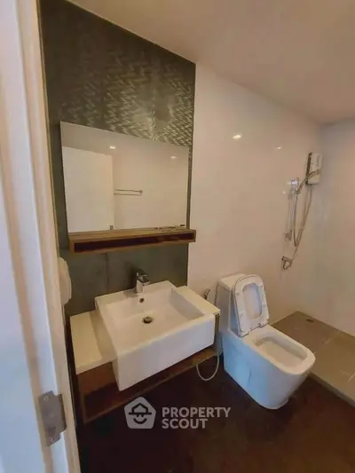 Modern bathroom with sleek fixtures and contemporary design