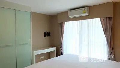  2 Bedrooms Condo at Cassia Condominium-5