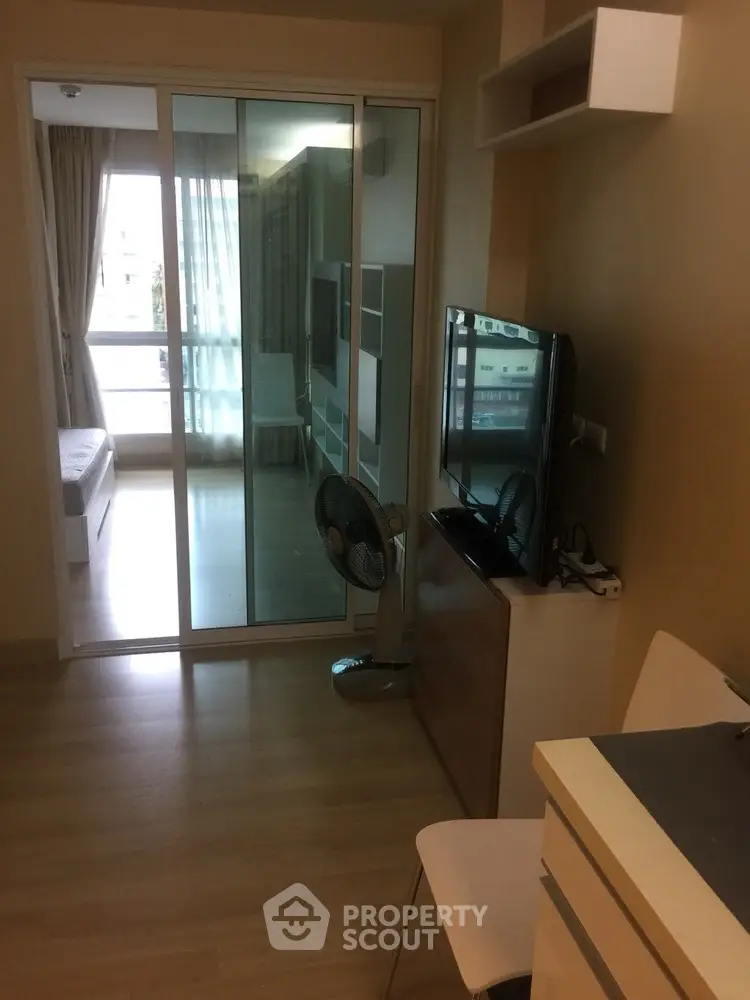  1 Bedroom Condo at Emerald Residence Ratchada-1