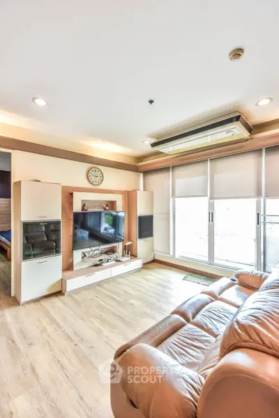 image_rental-30701296