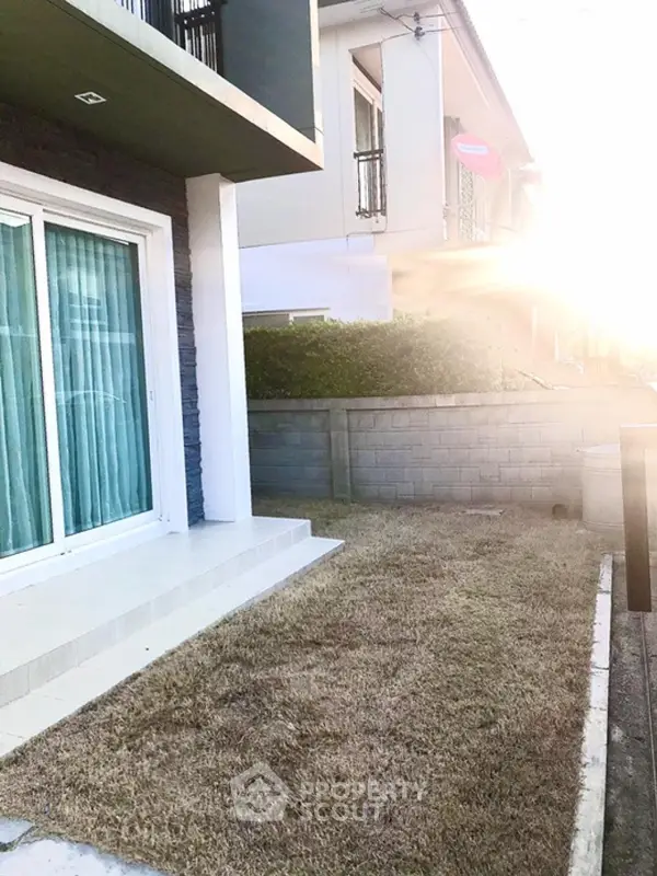 image_rental-7696737