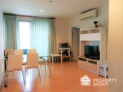  2 Bedrooms Condo at Life Ratchada Suthisan-4