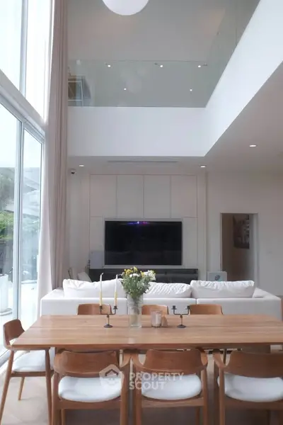 image_rental-27286653