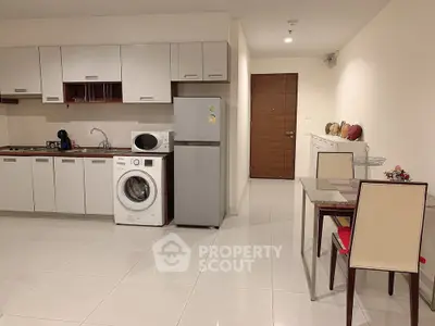  1 Bedroom Condo at Sukhumvit City Resort Condominium-6