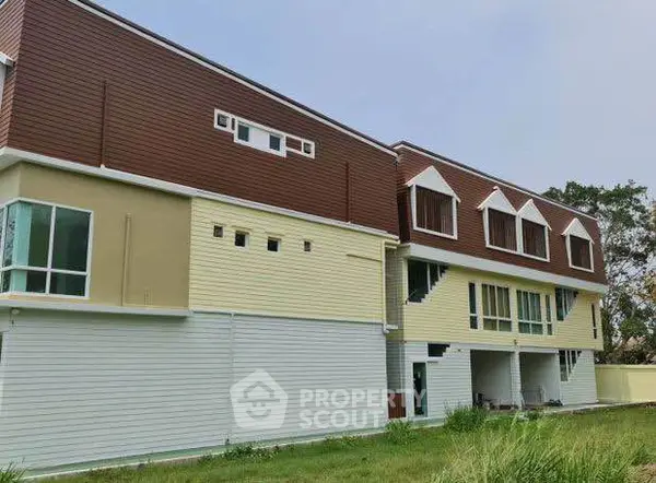 image_rental-16186107