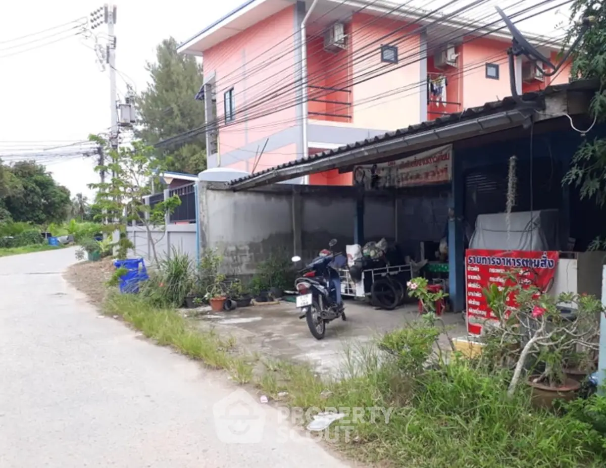 Screenshot 2568-11-16 at 14.07.04.jpg