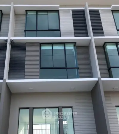 image_rental-31424064