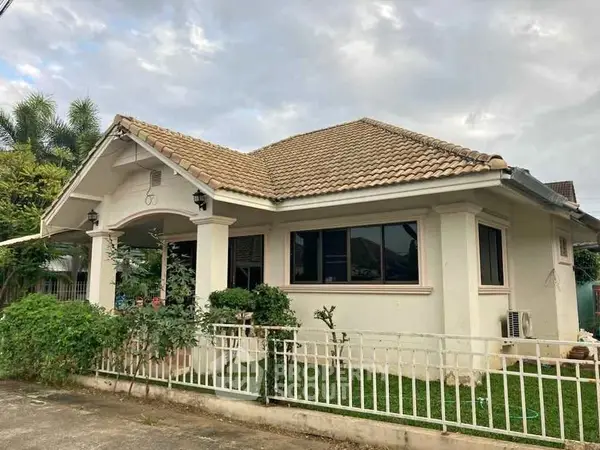 image_rental-27806071