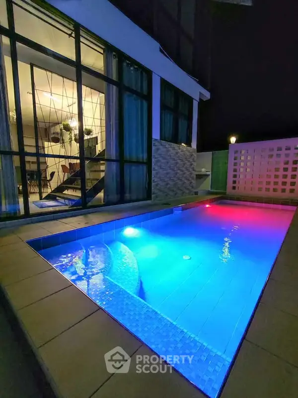 image_rental-27903895