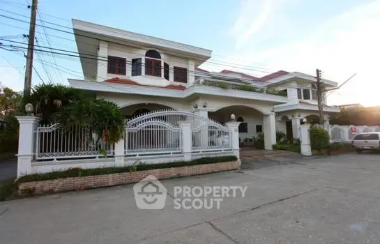 image_rental-8603273