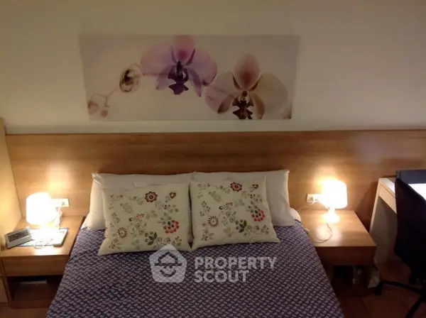 image_rental-5261384