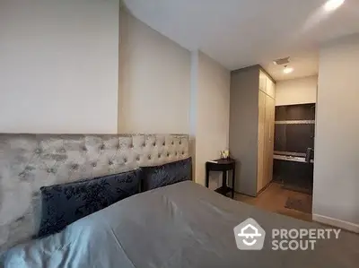  1 Bedroom Condo at The Crest Sukhumvit 34-5