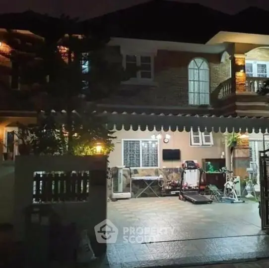 image_rental-7464862