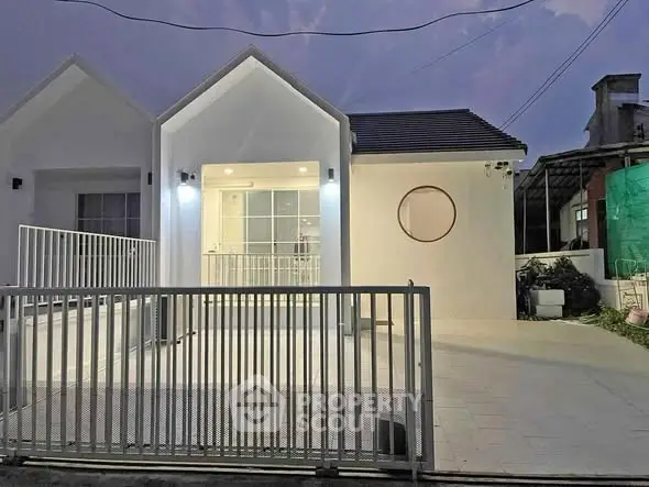 image_rental-28385690