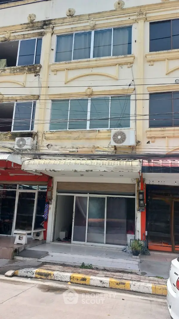 image_rental-23723717