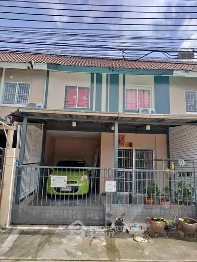 image_rental-28036383