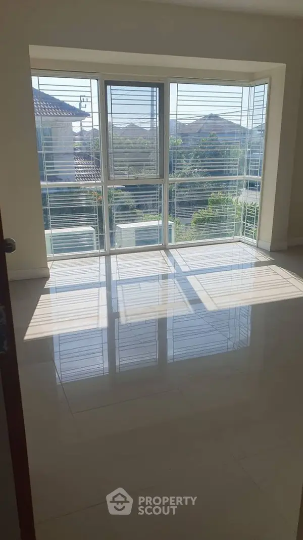 image_rental-16188169