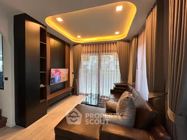 image_rental-10781215