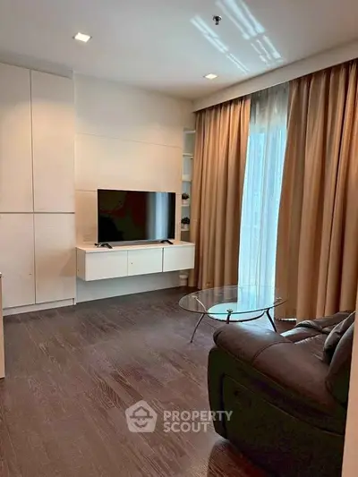 image_rental-28287604