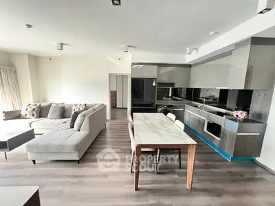 image_rental-28372915