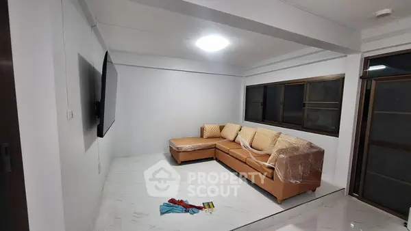 image_rental-29187893